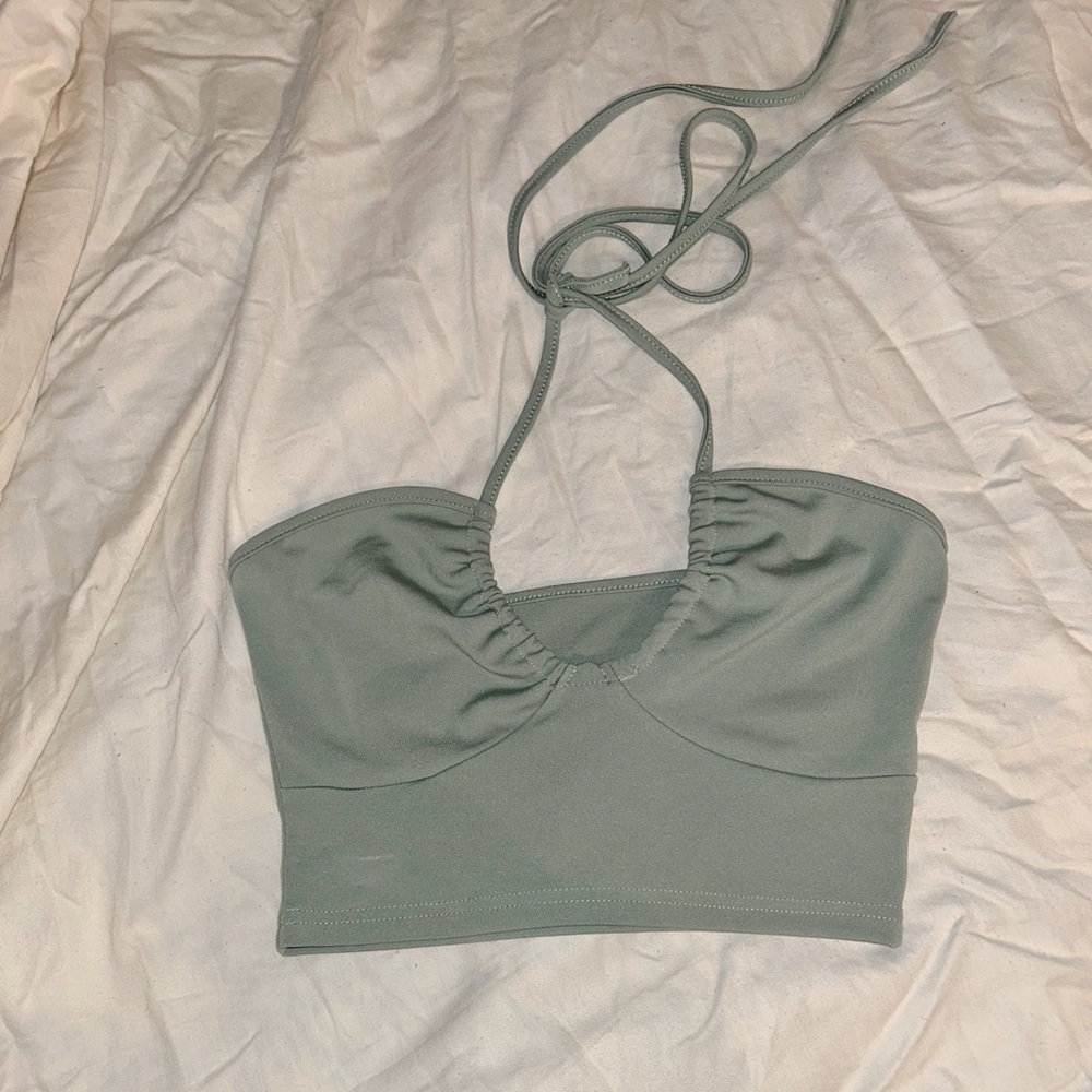 Halter top